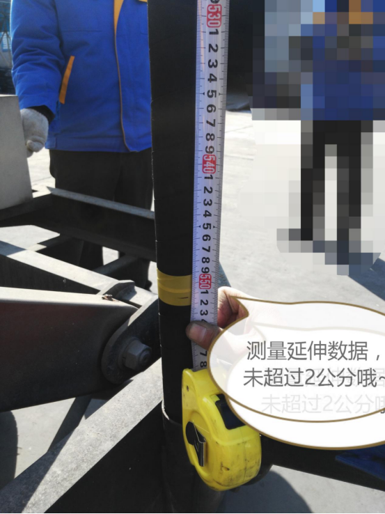 华瑞橡胶管业的软管延伸试验细节
